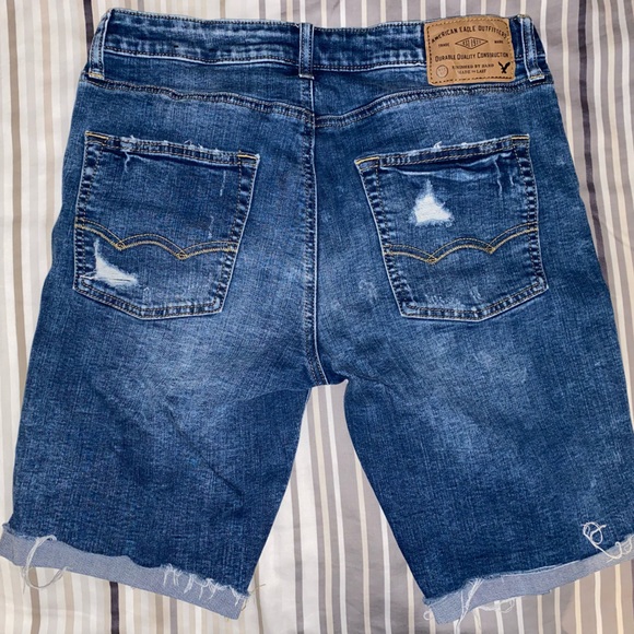 American Eagle Distressed Jean Shorts - Picture 2 of 4